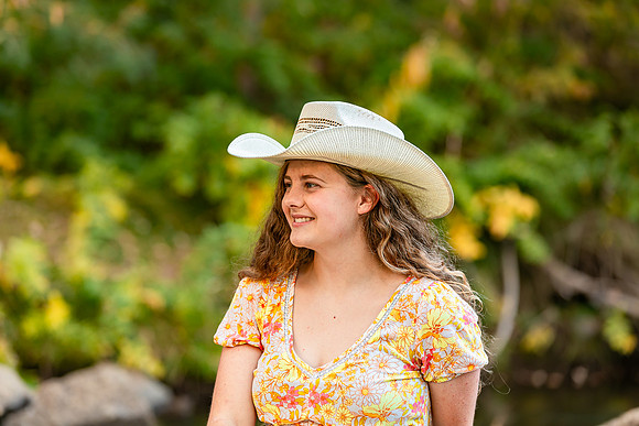 Ele Senior Photos-2466