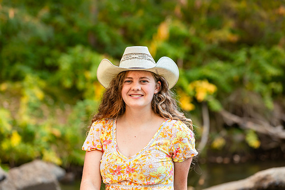 Ele Senior Photos-2468