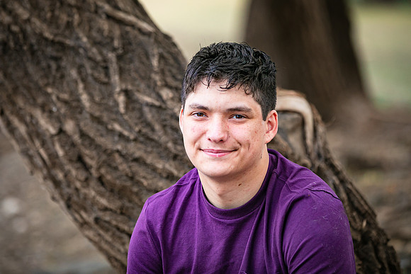 Holden Senior Photos-0548