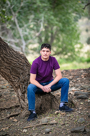 Holden Senior Photos-0560