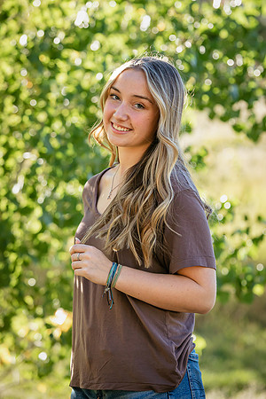 Senior Photos 2022-3801