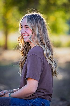 Senior Photos 2022-3875