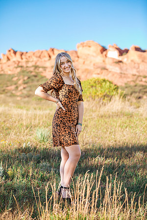 Senior Photos 2022-3918