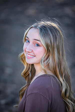 Senior Photos 2022-3885