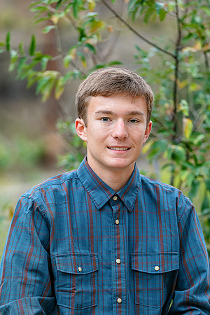 2026 SeniorPictures--85