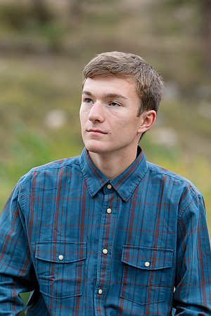 2026 SeniorPictures--47