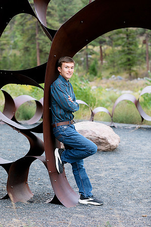 2026 SeniorPictures--38