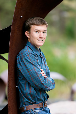 2026 SeniorPictures--41