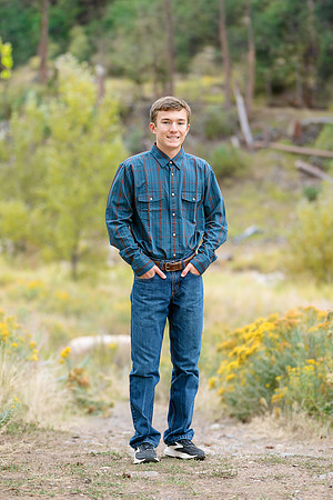 2026 SeniorPictures--11
