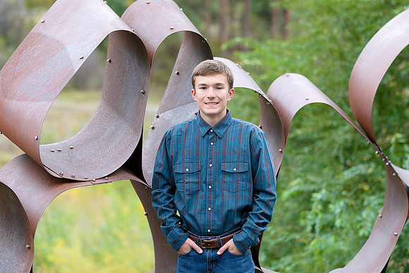 2026 SeniorPictures--58