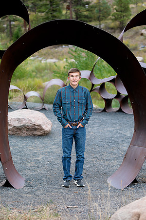 2026 SeniorPictures--43