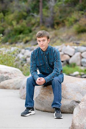 2026 SeniorPictures--28