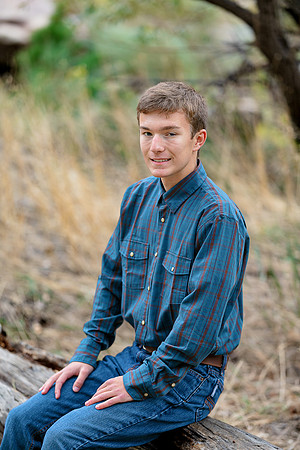 2026 SeniorPictures--82