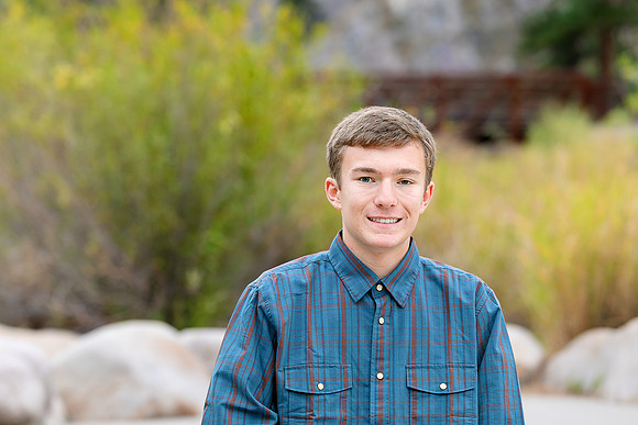 2026 SeniorPictures--24