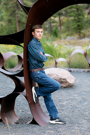 2026 SeniorPictures--39