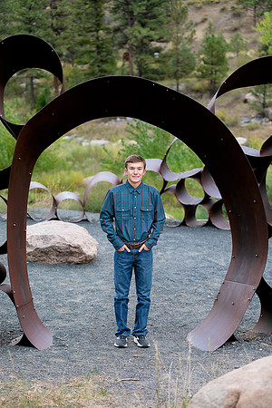 2026 SeniorPictures--42