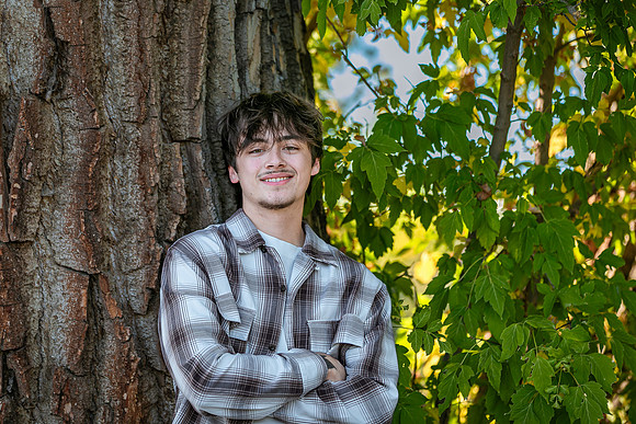 Noah- Senior Photos-2-27