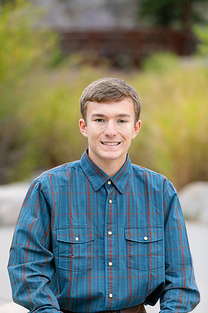 2026 SeniorPictures--27