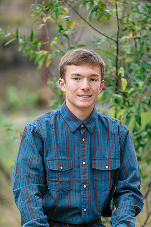 2026 SeniorPictures--84
