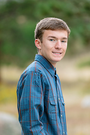 2026 SeniorPictures--77