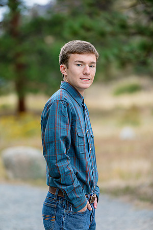 2026 SeniorPictures--75