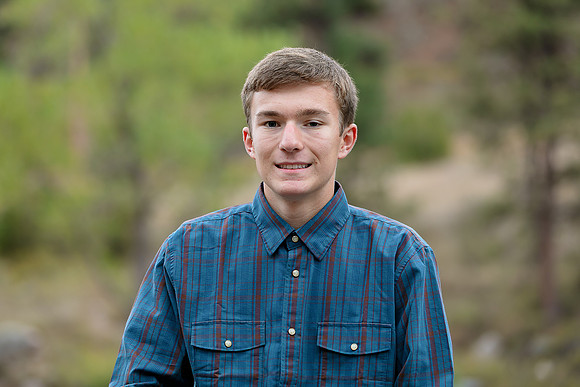 2026 SeniorPictures--50
