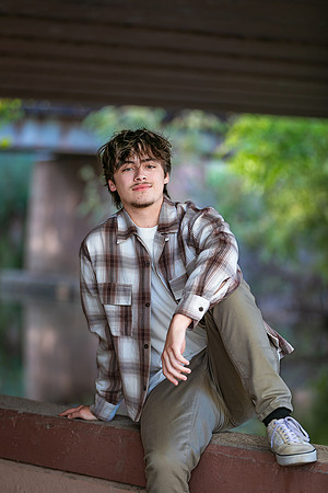 Noah- Senior Photos-2-13