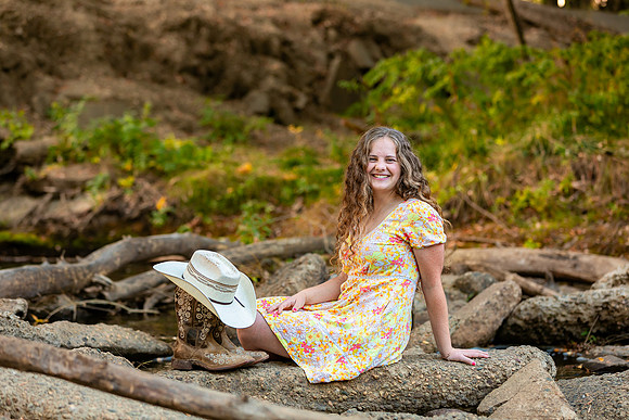 Ele Senior Photos-2448