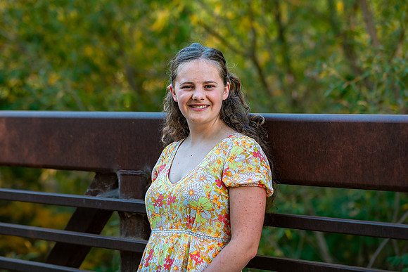 Ele Senior Photos-2490