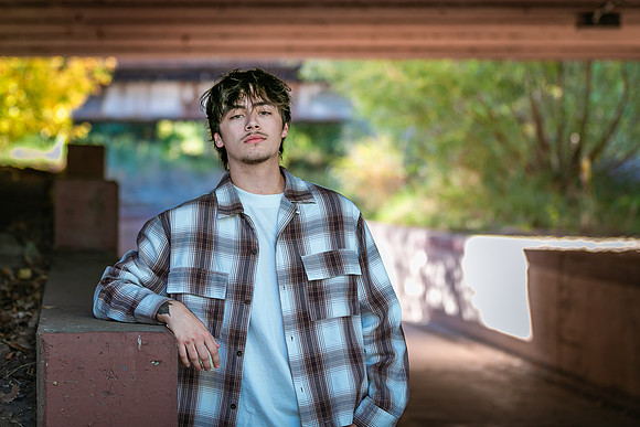 Noah- Senior Photos-2-7