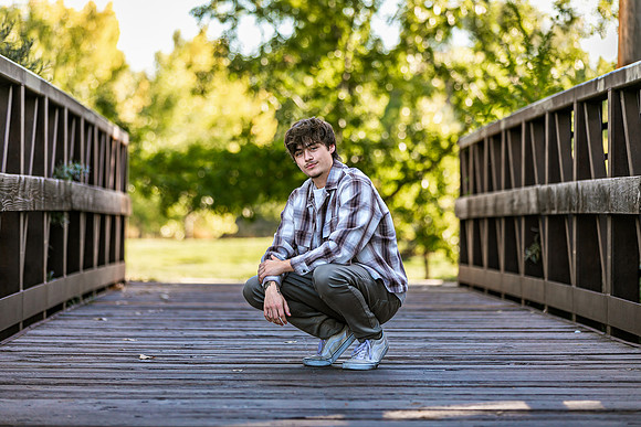 Noah- Senior Photos-2-38