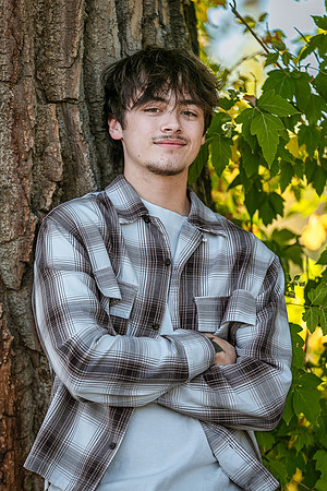 Noah- Senior Photos-2-30
