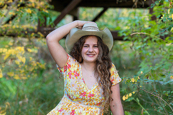 Ele Senior Photos-2418