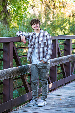 Noah- Senior Photos-2-43