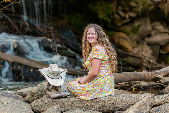 Ele Senior Photos-2438